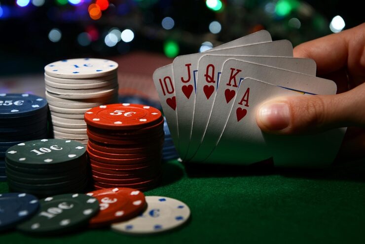 Mobile betting interface Mobile interface for Three Card Poker betting on slot rtp